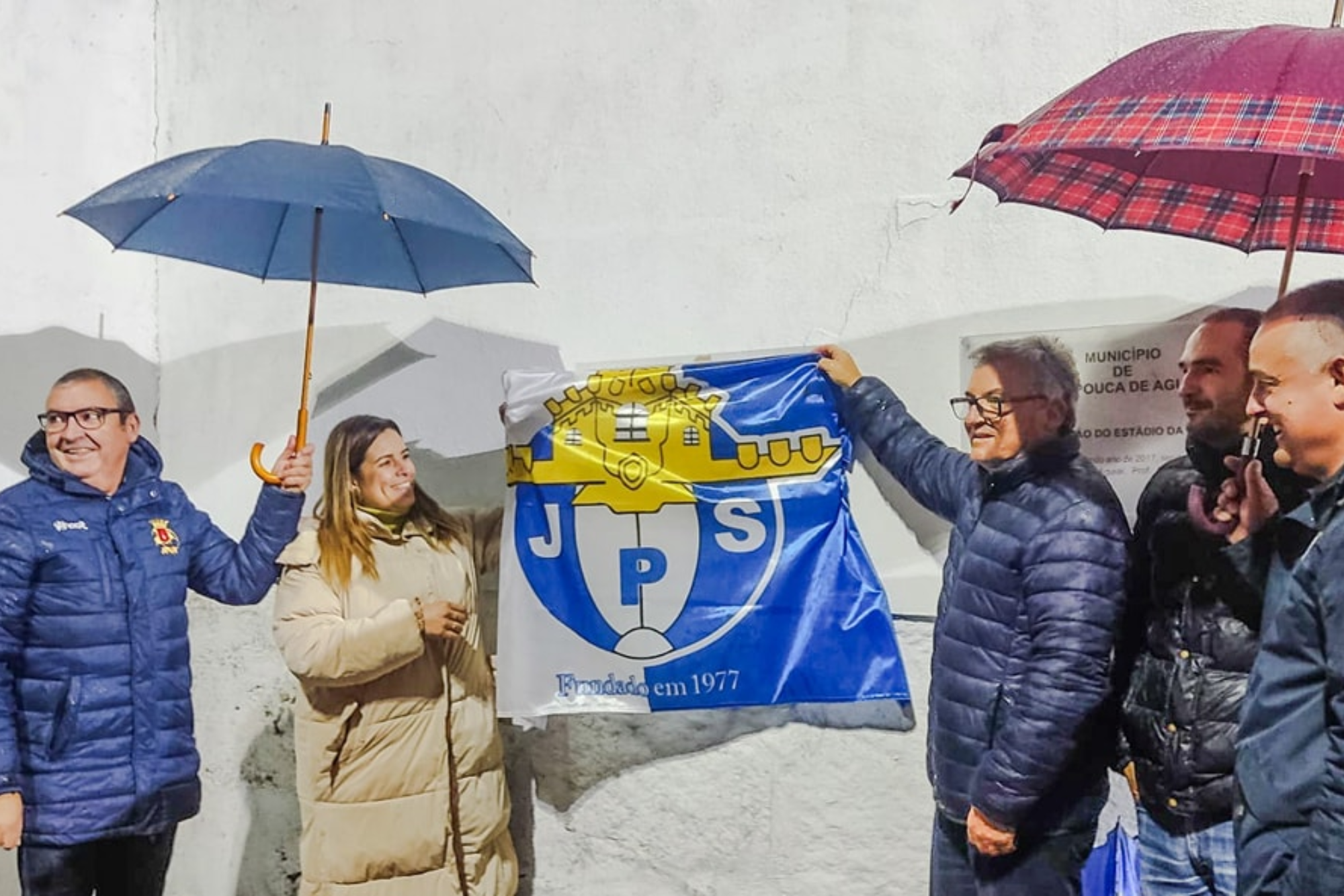 Juventude de Pedras Salgadas renovou iluminação do Estádio da Portelinha